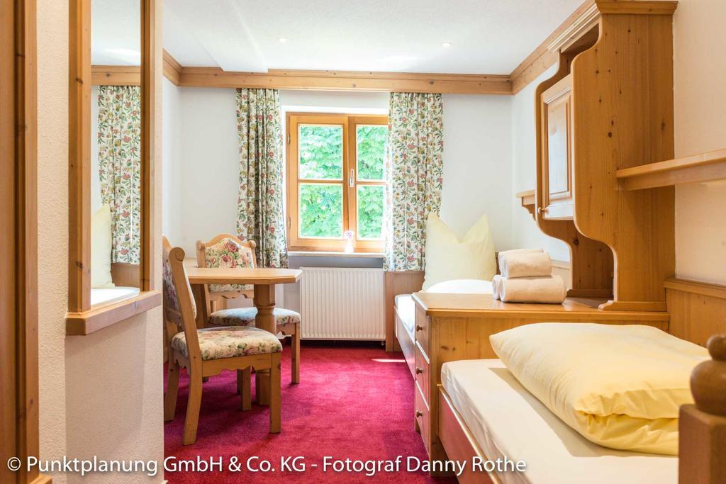Alter Wirt Hotel Hechendorf am Pilsensee ภายนอก รูปภาพ